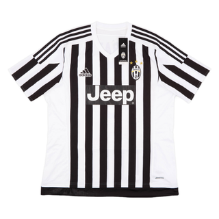 2015/16 Juventus FC Heimtrikot